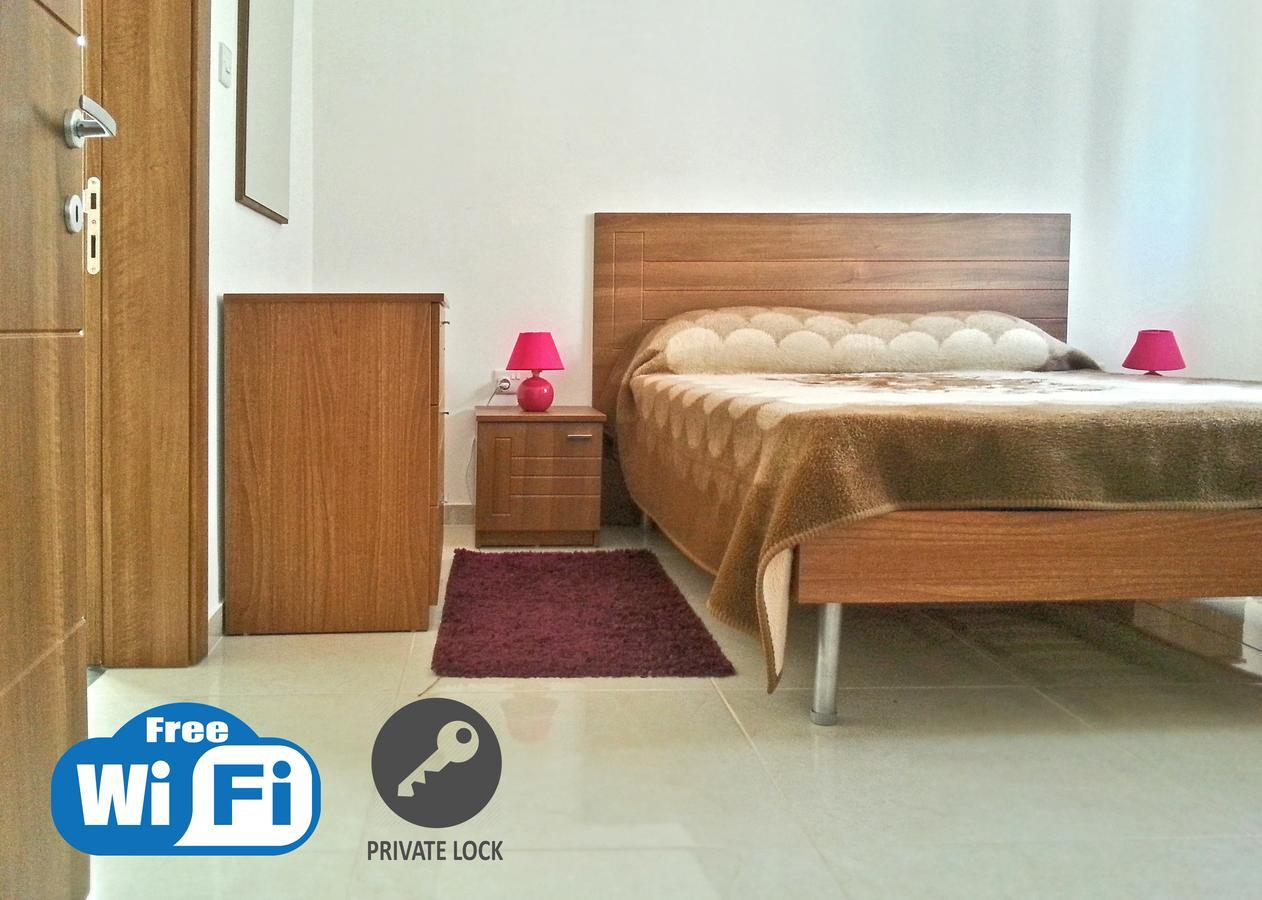 Pensjonat Four Seasons *